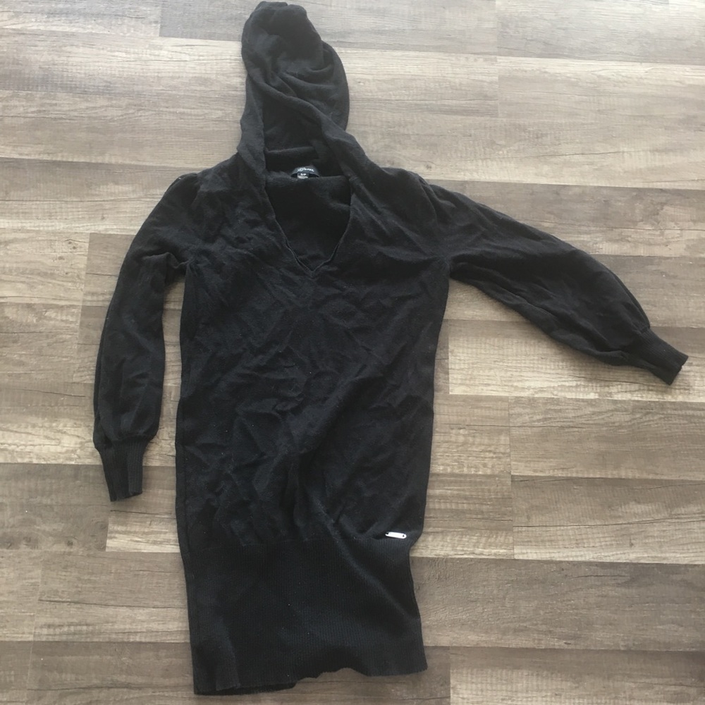 GUESS Hooded Tunic. Size SMALL